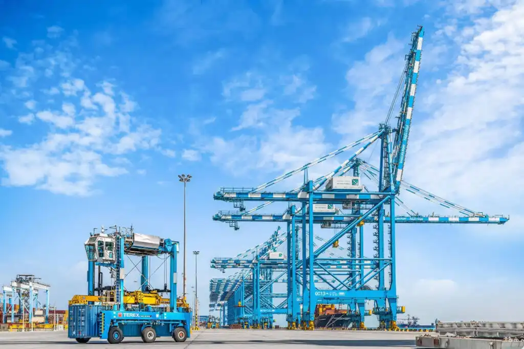 abu dhabi terminals
