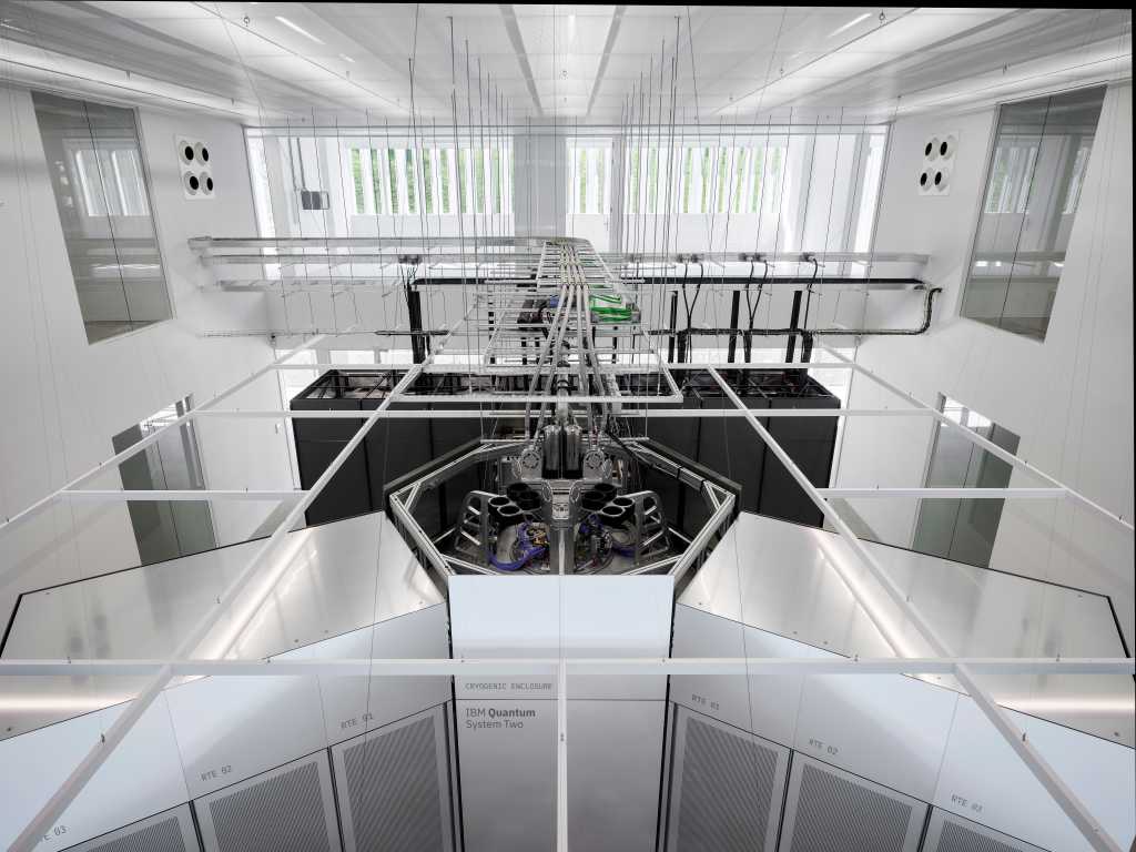 Ordenador cuántico IBM Quantum System Two, implantado en Ikerbasque, en San Sebastián